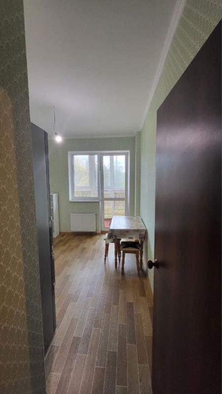 Продаж 1 кімнатної квартири 38 кв. м, Метрологічна вул. 62