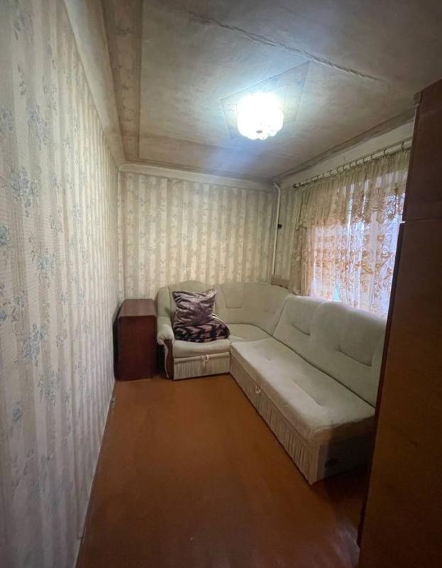 Long term rent 3 bedroom-(s) apartment Kosaryeva street (Sokolova Street) 24