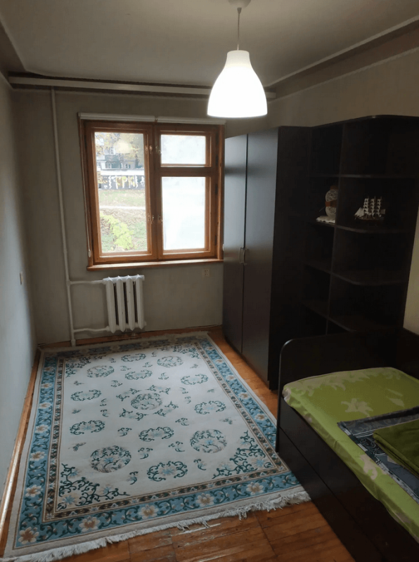 Long term rent 3 bedroom-(s) apartment Vladyslava Zubenka street (Tymurivtsiv Street) 36