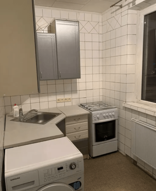 Long term rent 2 bedroom-(s) apartment Astronomichna Street 44
