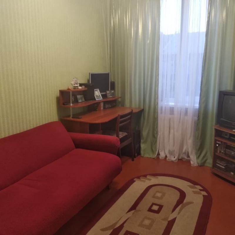 Продаж 3 кімнатної квартири 62 кв. м, Миру вул. 44