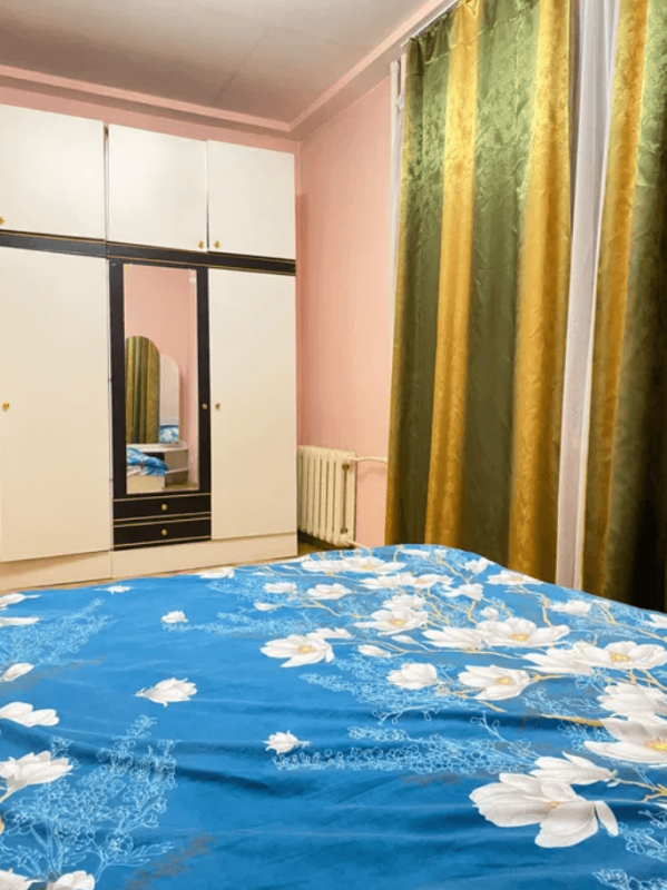Long term rent 2 bedroom-(s) apartment Alchevskykh Street (Artema Street)