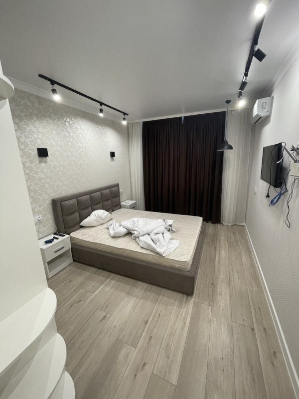 Sale 2 bedroom-(s) apartment 56 sq. m., Yelyzavetynska Street 7