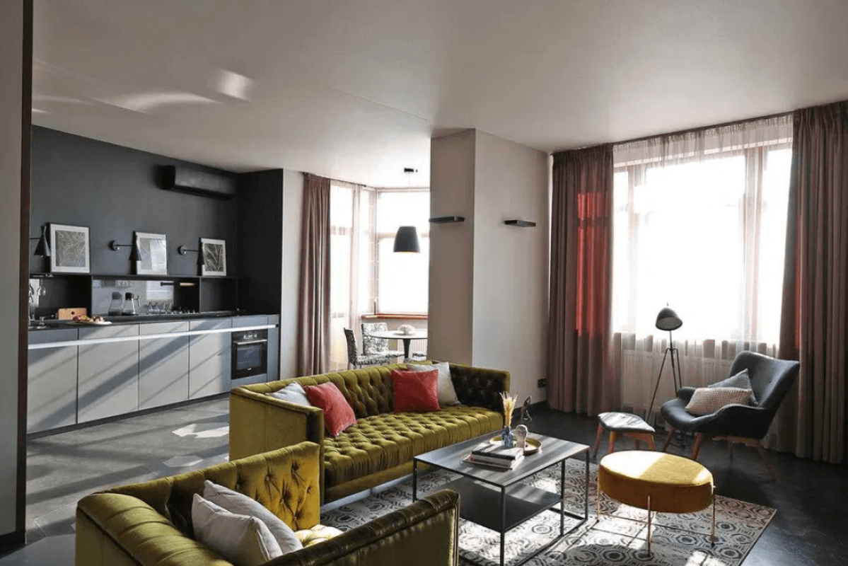 Long term rent 2 bedroom-(s) apartment Bohdana Khmelnytskoho Street 58а