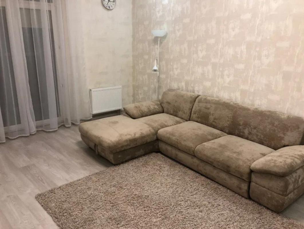 Long term rent 2 bedroom-(s) apartment Vasylia Tiutiunnyka Street (Anri Barbiusa Street) 53