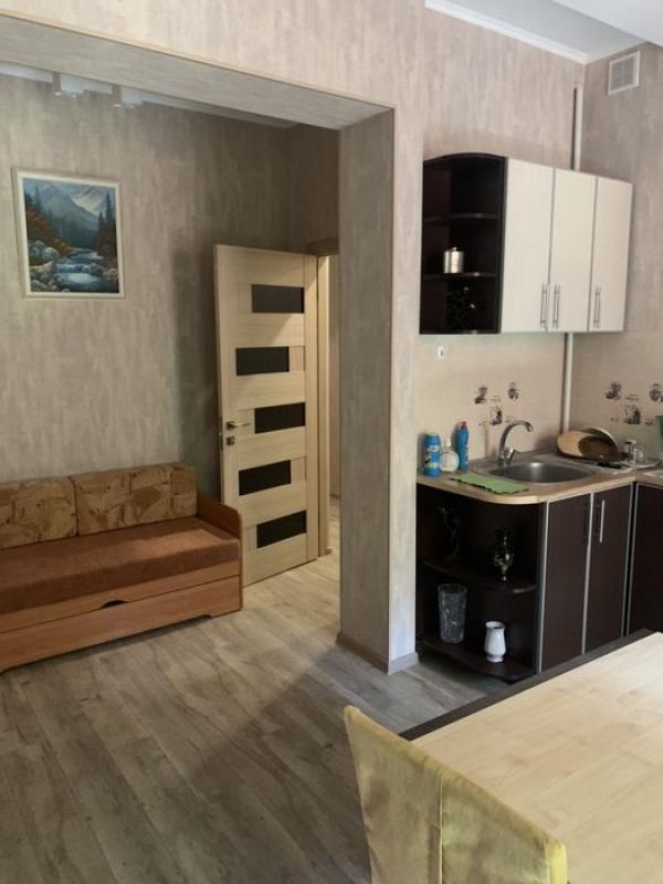 Long term rent 1 bedroom-(s) apartment Yaroslavska Street 32