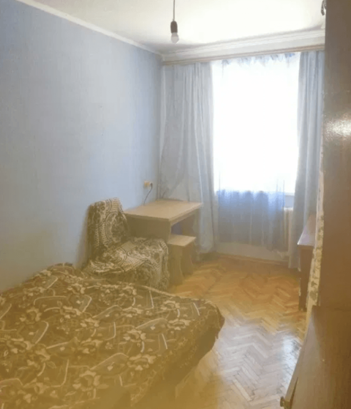 Продаж 2 кімнатної квартири 44 кв. м, Героїв Харкова просп. 238