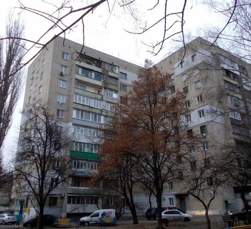 Sale 3 bedroom-(s) apartment 70 sq. m., Derevyanka Street 10