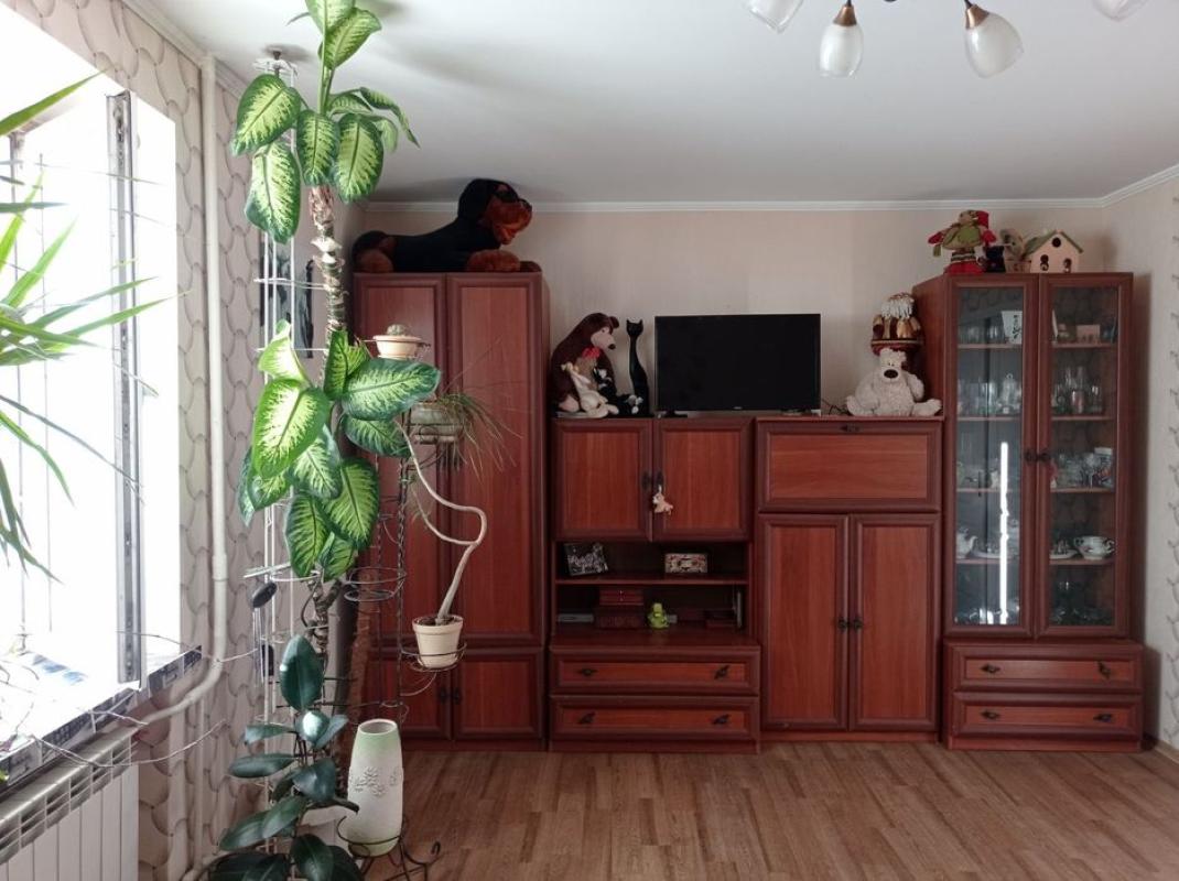 Sale 2 bedroom-(s) apartment 60 sq. m., Tankopiya Street 18а