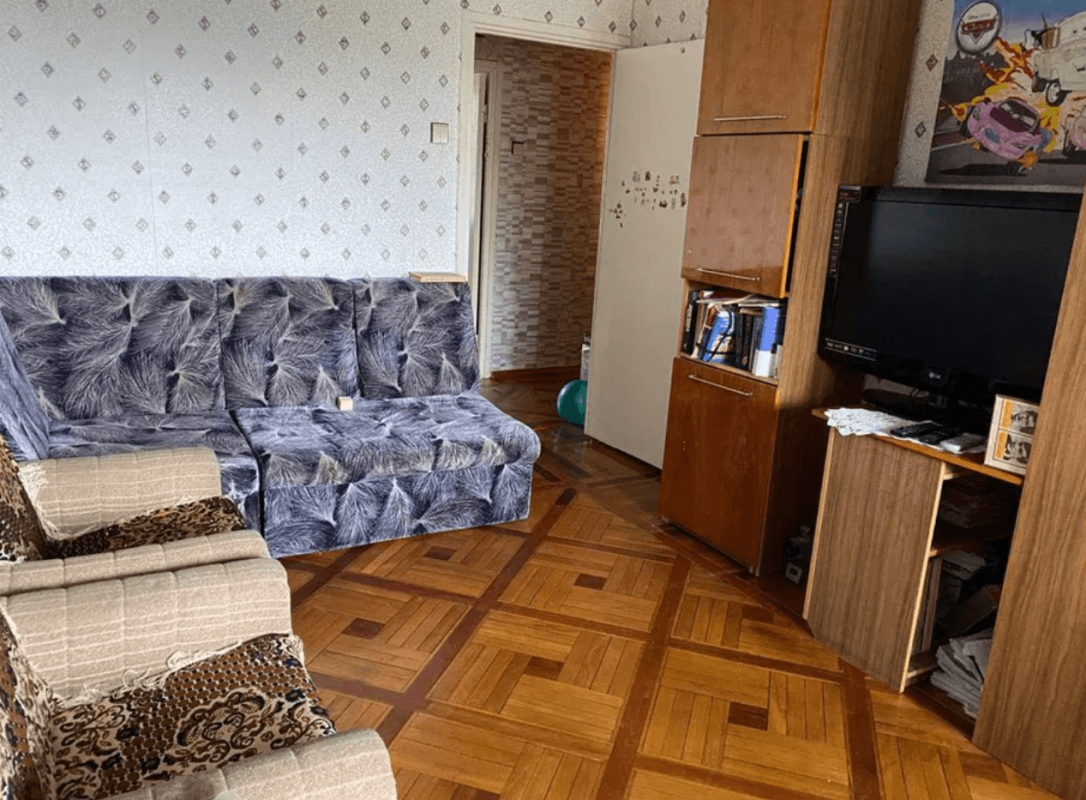 Довгострокова оренда 3 кімнатної квартири Краснодарська вул. 175