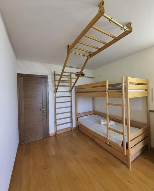 Sale 3 bedroom-(s) apartment 65 sq. m., Peremohy Avenue 66