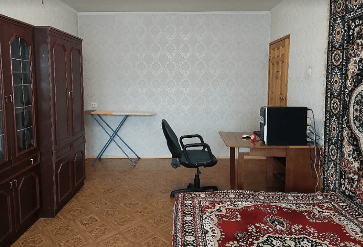 Довгострокова оренда 2 кімнатної квартири Дружби Народів вул. 271