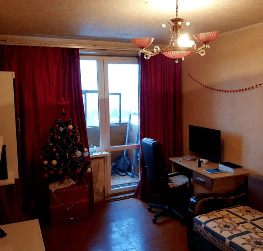 Sale 3 bedroom-(s) apartment 65 sq. m., Hvardiytsiv-Shyronintsiv Street 59
