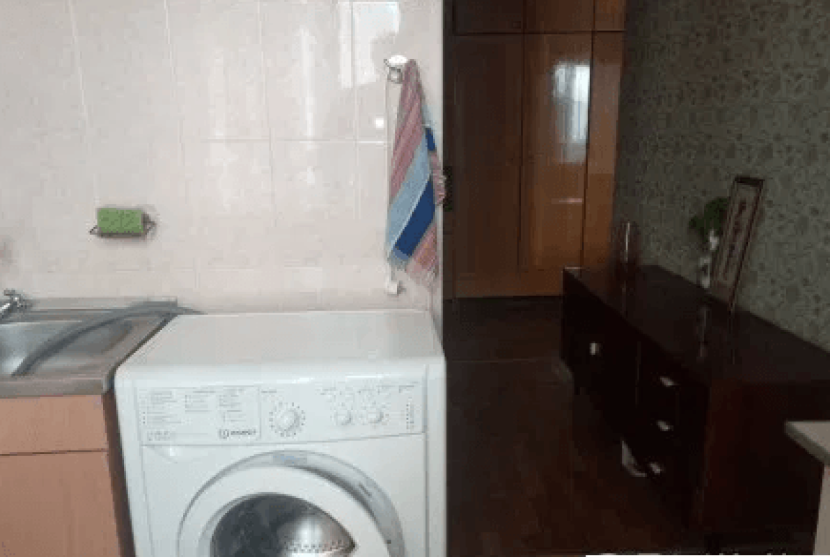 Long term rent 1 bedroom-(s) apartment Pozdovzhnya Street 3б