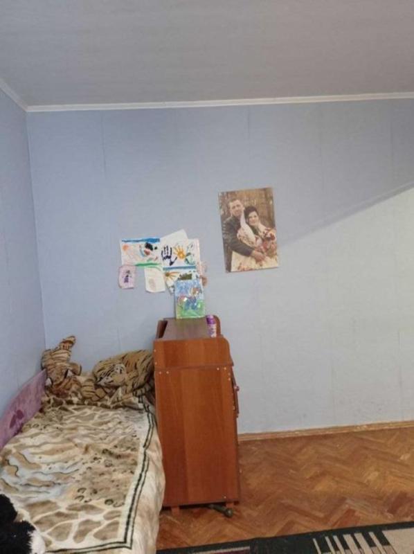 Sale 2 bedroom-(s) apartment 45 sq. m., Heroiv Pratsi Street 49