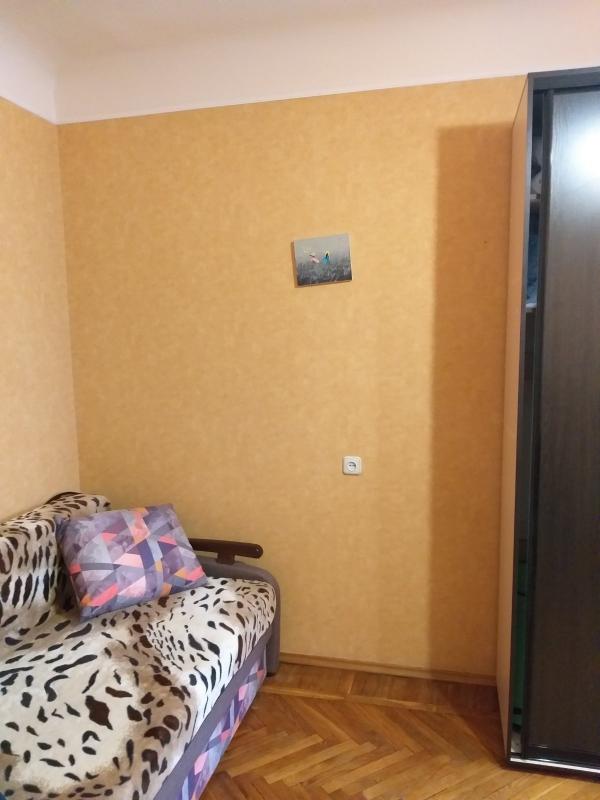 Продаж 1 кімнатної квартири 32 кв. м, Науки просп. (Леніна) 24