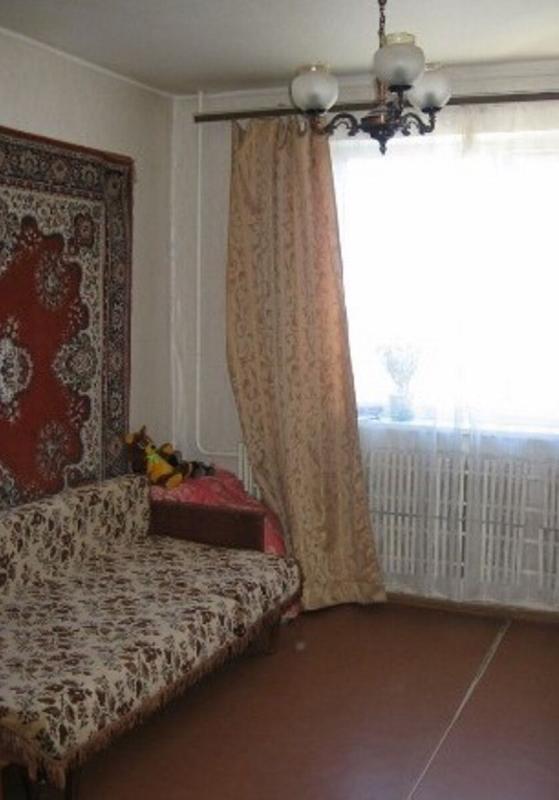 Продаж 3 кімнатної квартири 66 кв. м, Гвардійців-Широнінців вул. 28