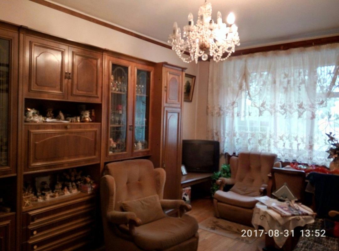 Продаж 3 кімнатної квартири 106 кв. м, Героїв Харкова просп. 204/2