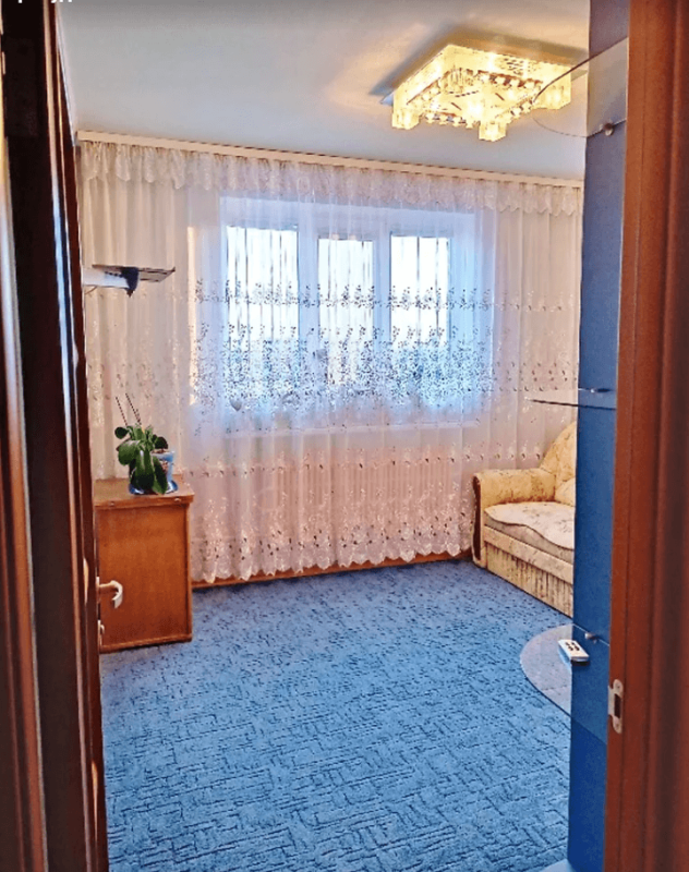 Sale 2 bedroom-(s) apartment 50 sq. m., Traktorobudivnykiv Avenue
