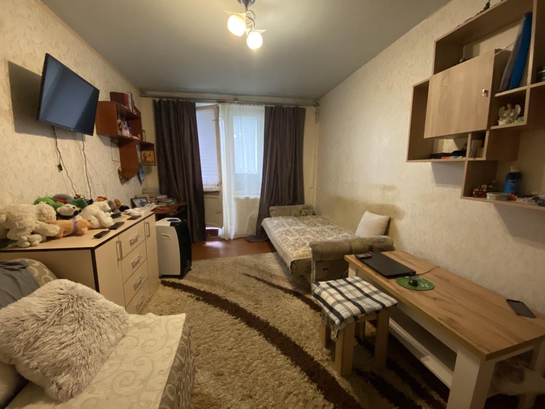 Продажа 1 комнатной квартиры 33 кв. м, Холодногорская ул. (Елизарова) 4