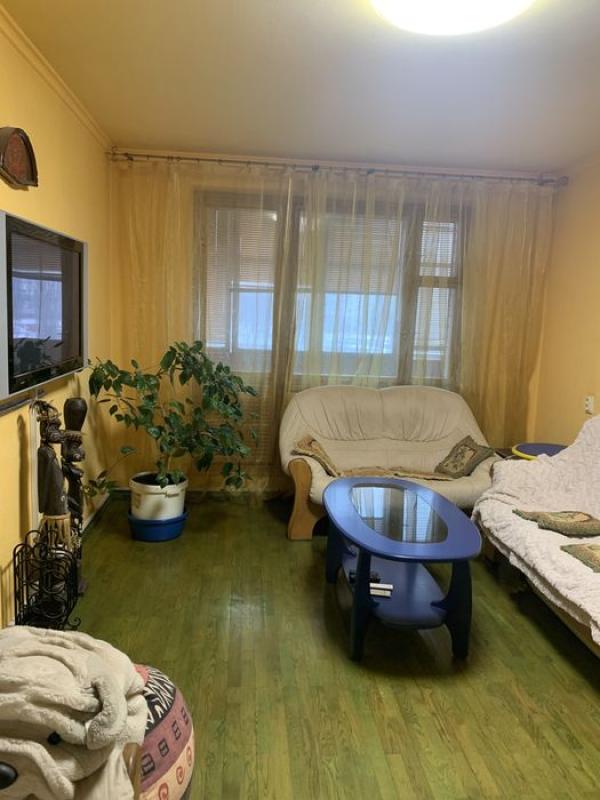 Продаж 2 кімнатної квартири 52 кв. м, Олександрівський просп. (Косіора) 116а