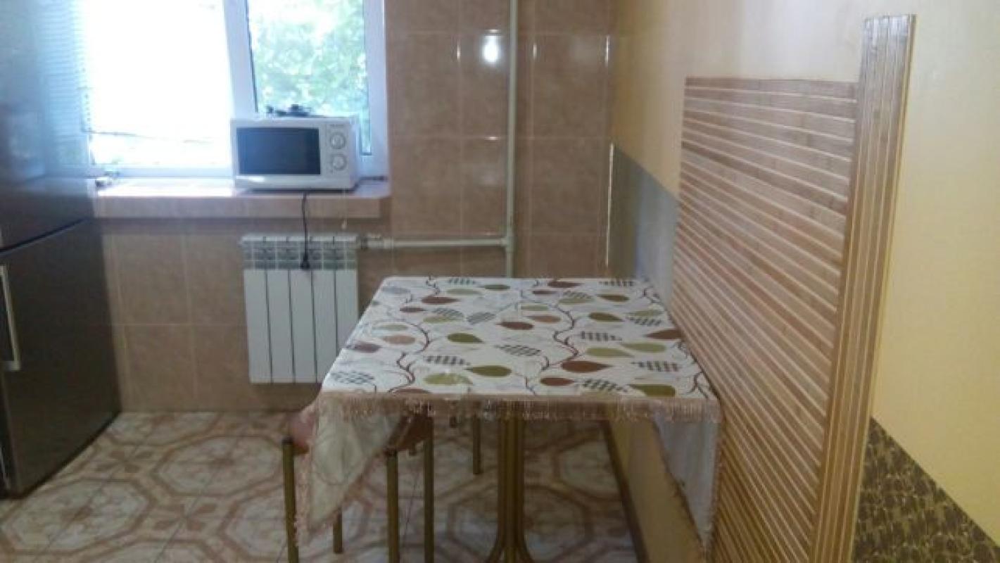 Long term rent 2 bedroom-(s) apartment Akademika Lyapunova Street 3