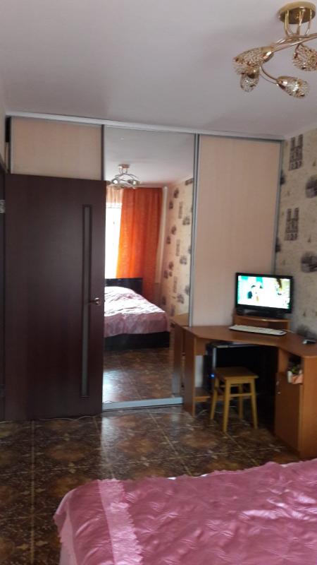 Long term rent 2 bedroom-(s) apartment Heroiv Stalinhrada Avenue 5/1