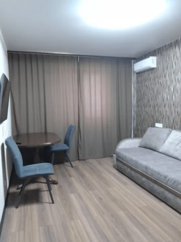 Long term rent 1 bedroom-(s) apartment Myru Street 59