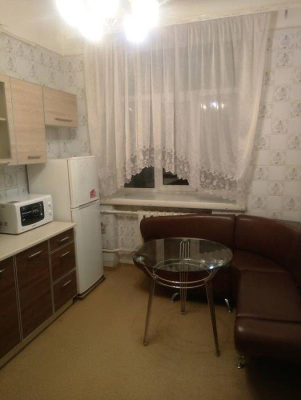 Долгосрочная аренда 2 комнатной квартиры Данилевского ул. 38