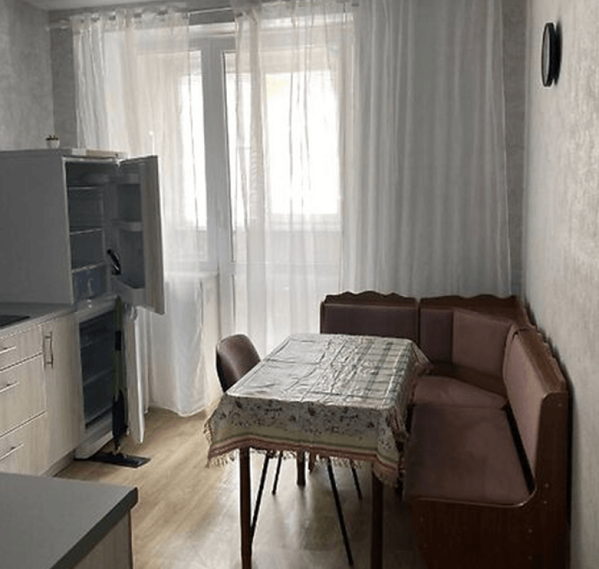 Продаж 1 кімнатної квартири 36 кв. м, Льва Ландау просп. (50-річчя СРСР)