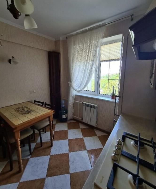 Long term rent 3 bedroom-(s) apartment Akademika Romodanova Street (Puhachova Street) 11/15