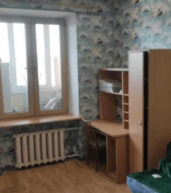 Продаж 2 кімнатної квартири 67 кв. м, Маршала Бажанова вул. 11а