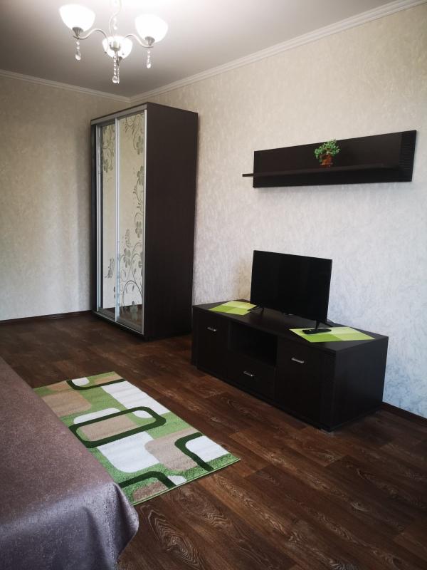 Long term rent 1 bedroom-(s) apartment Akademika Barabashova Street 44