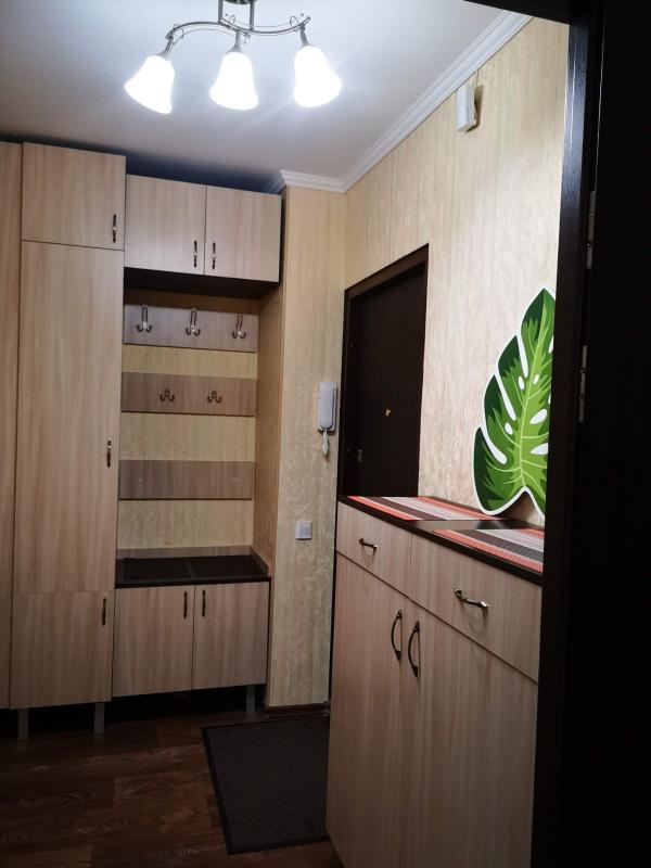 Long term rent 1 bedroom-(s) apartment Akademika Barabashova Street 44
