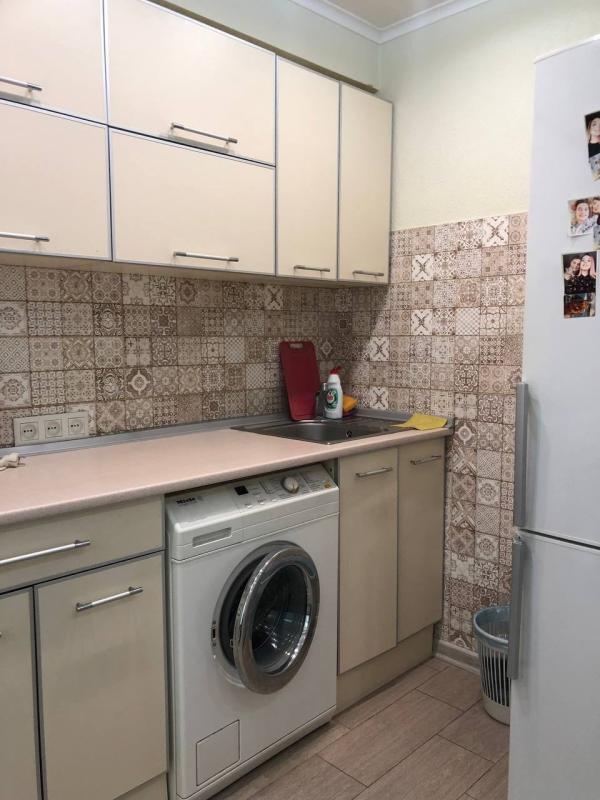 Long term rent 1 bedroom-(s) apartment Heroiv Stalinhrada Avenue 136