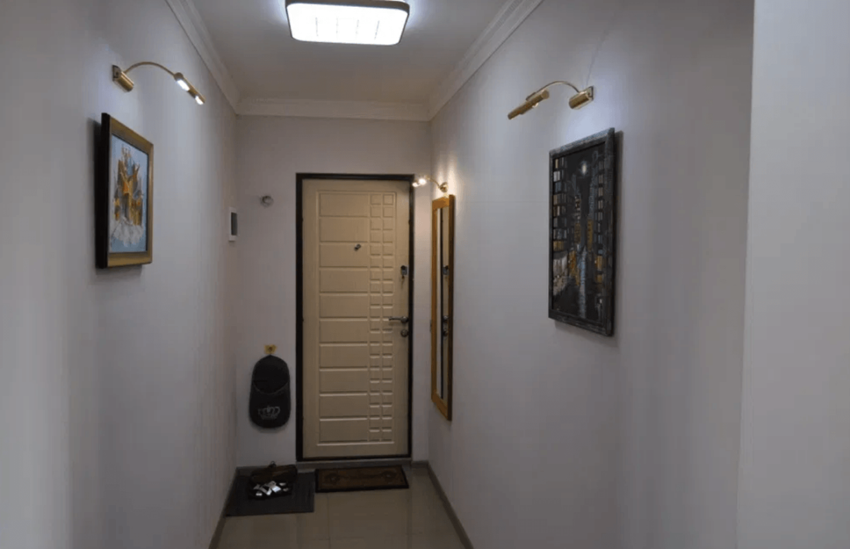 Sale 1 bedroom-(s) apartment 44 sq. m., Nauky avenue 21