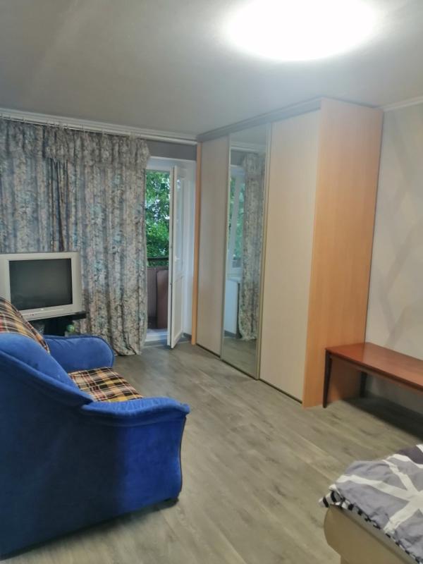 Long term rent 1 bedroom-(s) apartment Rybalka Street 42