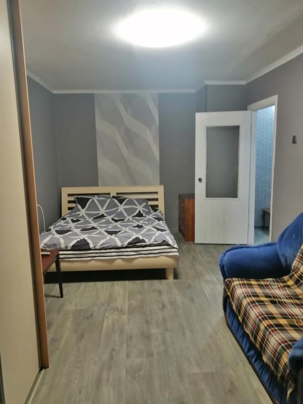 Long term rent 1 bedroom-(s) apartment Rybalka Street 42