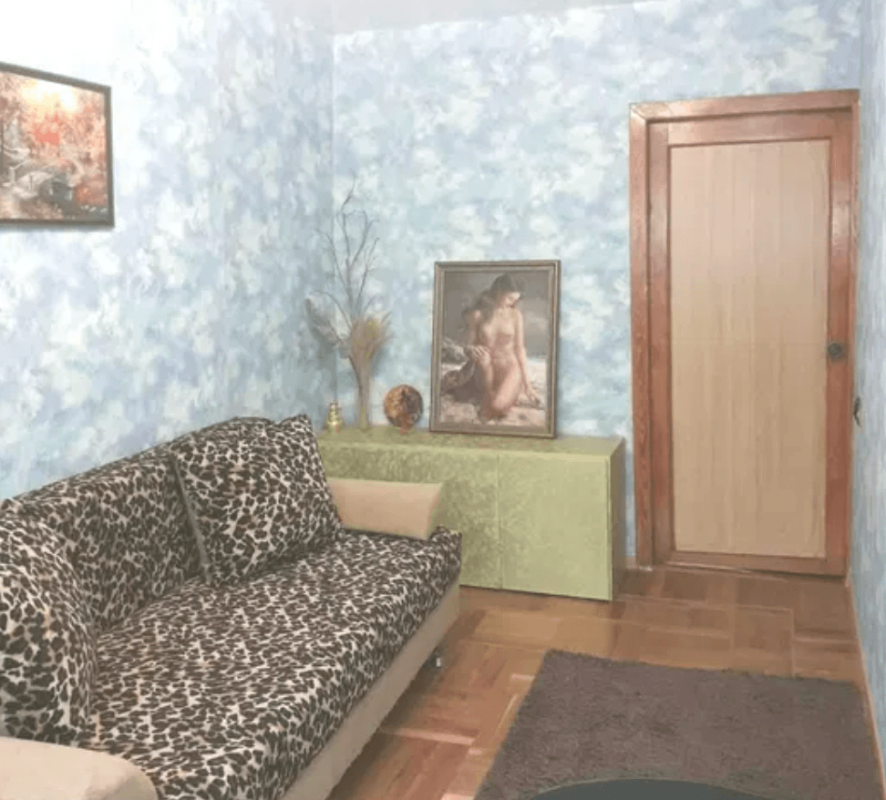 Продаж 3 кімнатної квартири 58 кв. м, Героїв Харкова просп. 214