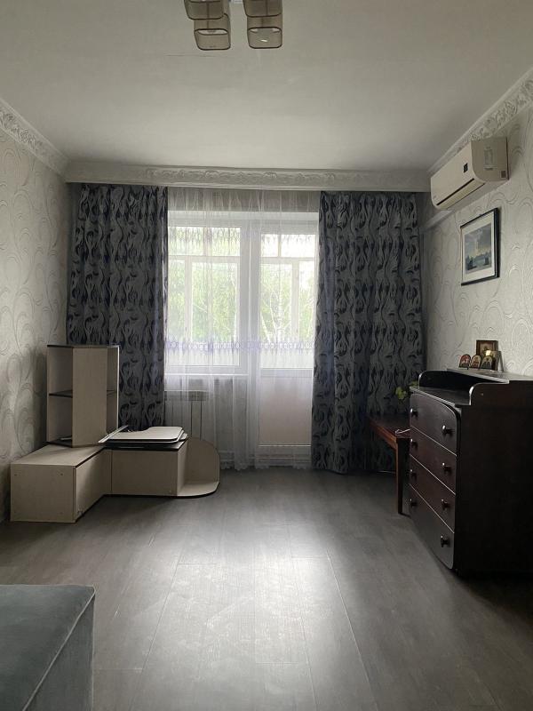Long term rent 1 bedroom-(s) apartment Byron Avenue (Heroiv Stalinhrada Avenue) 1/6