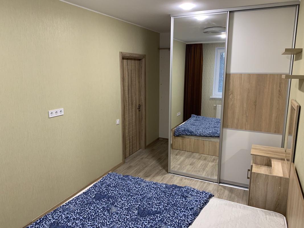 Long term rent 1 bedroom-(s) apartment Myru Street 5Б