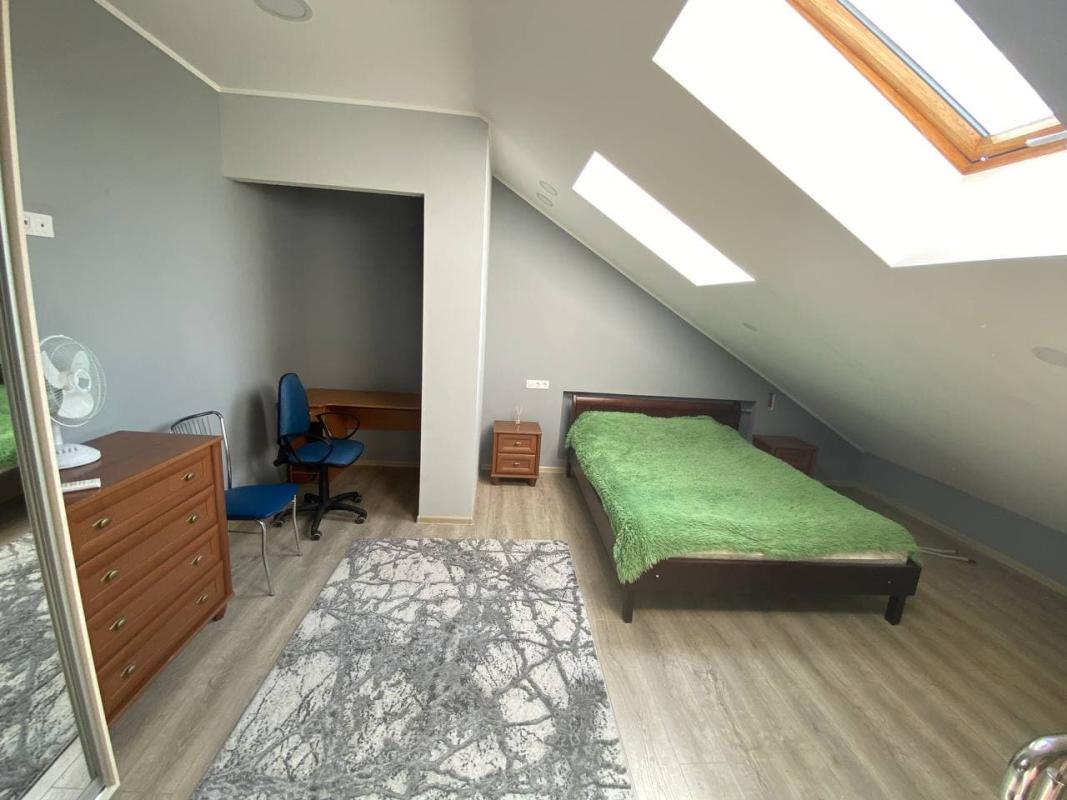 Long term rent 1 bedroom-(s) apartment Riznykivskyi Lane 4