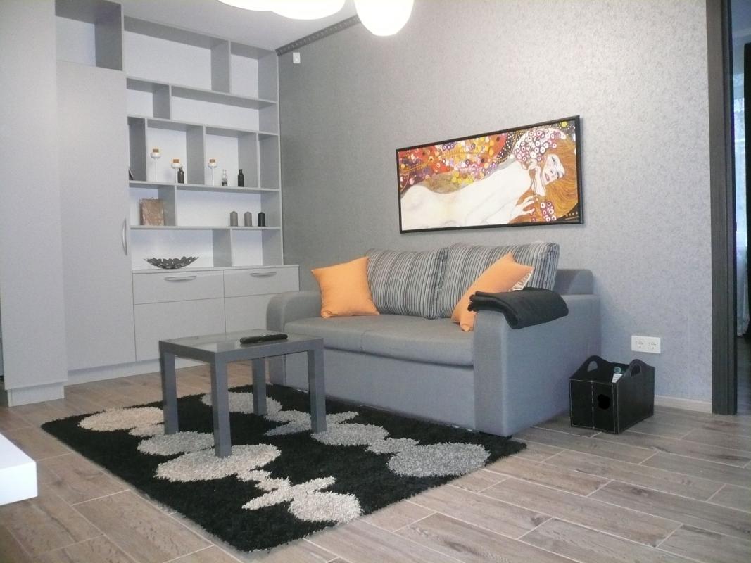 Long term rent 2 bedroom-(s) apartment Kostia Hordienka lane (Chekistiv lane) 8