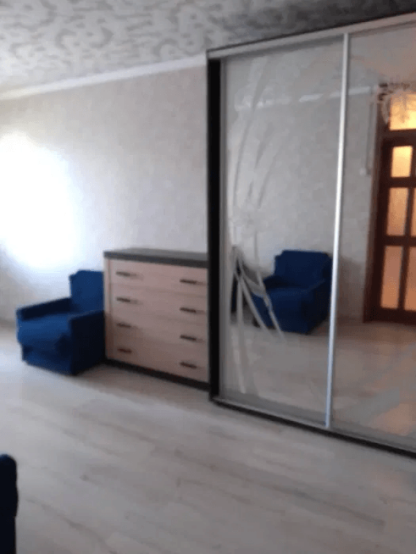 Long term rent 2 bedroom-(s) apartment Liudviga Svobody Avenue 46б
