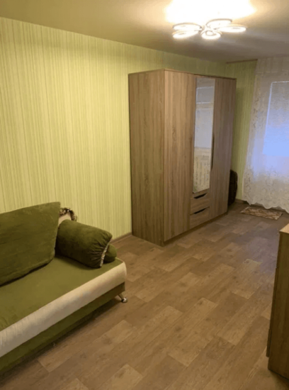 Long term rent 2 bedroom-(s) apartment 23 Serpnya Street 31а