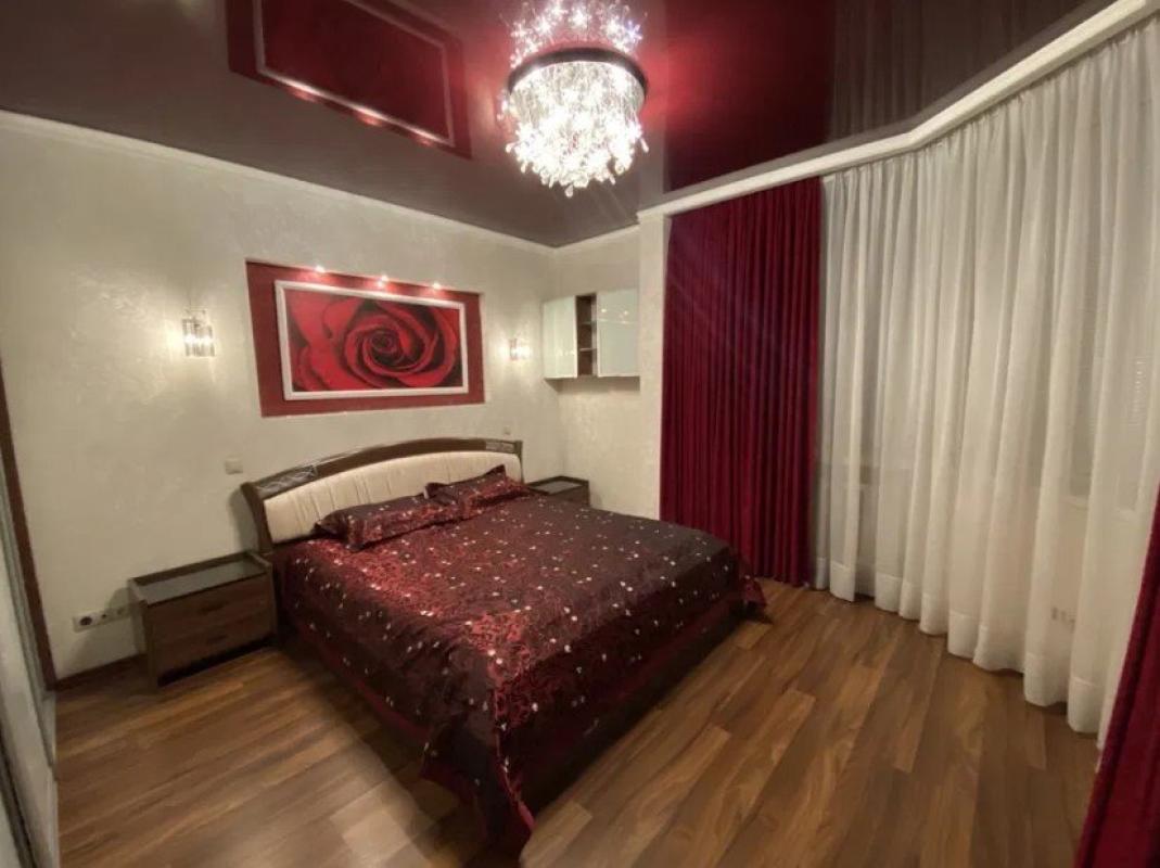 Long term rent 1 bedroom-(s) apartment Mykoly Bazhana Avenue 10