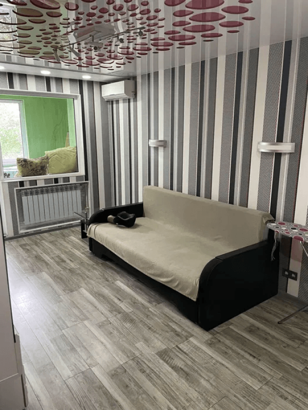 Long term rent 2 bedroom-(s) apartment Tankopiya Street