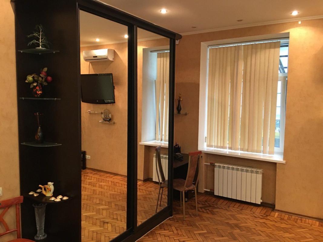 Long term rent 1 bedroom-(s) apartment Sumska Street 128