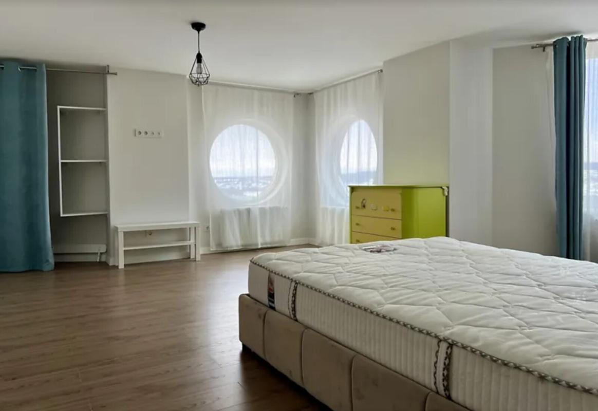 Sale 2 bedroom-(s) apartment 88 sq. m., Bilohirska Street 7