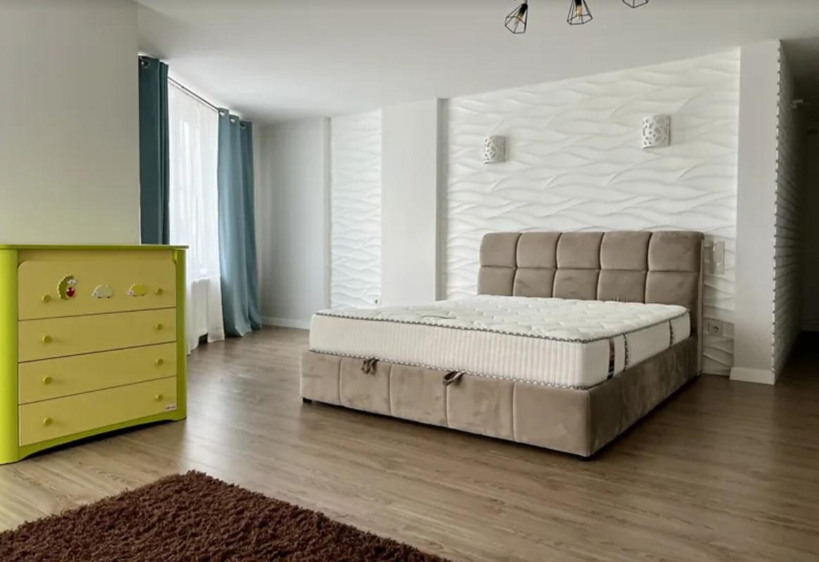 Sale 2 bedroom-(s) apartment 88 sq. m., Bilohirska Street 7